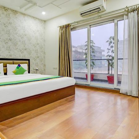 Treebo M2M Residency Sector 46 Hotell Gurgaon Eksteriør bilde