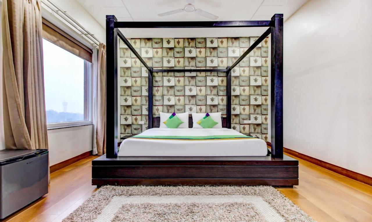 Treebo M2M Residency Sector 46 Hotell Gurgaon Eksteriør bilde