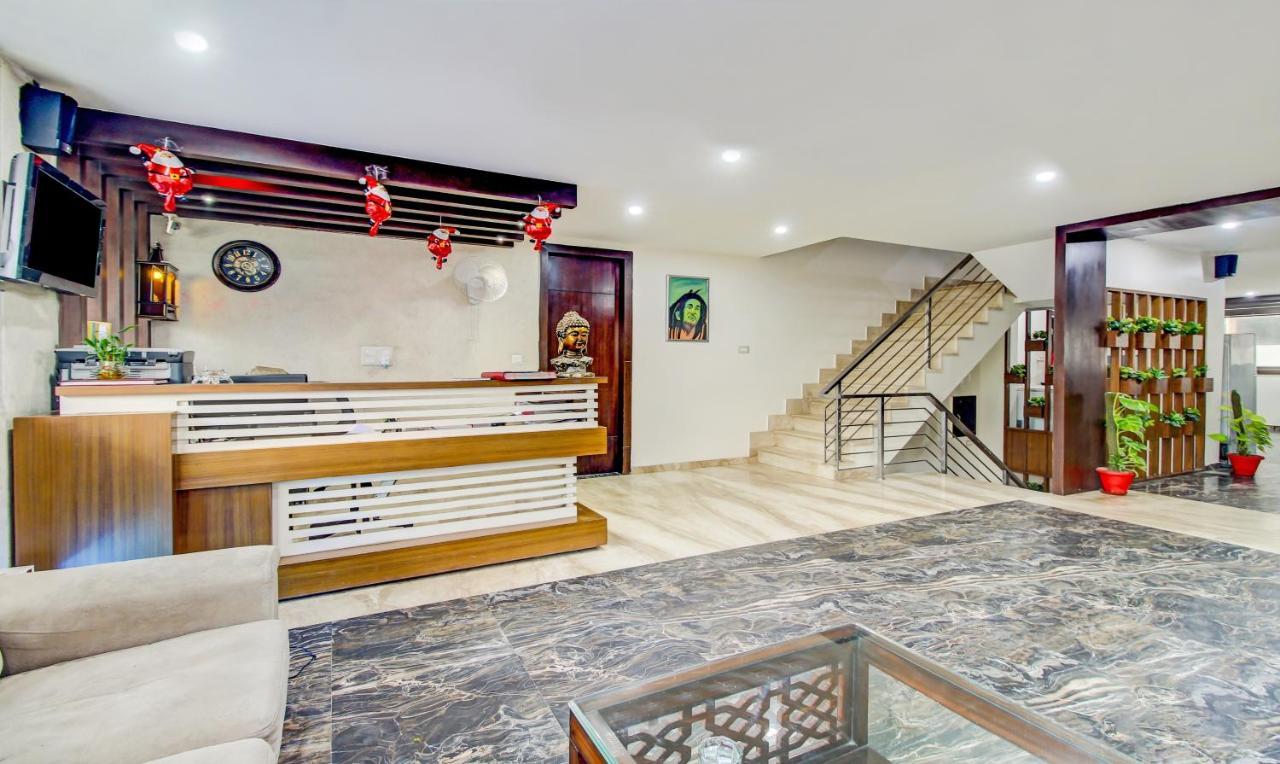 Treebo M2M Residency Sector 46 Hotell Gurgaon Eksteriør bilde